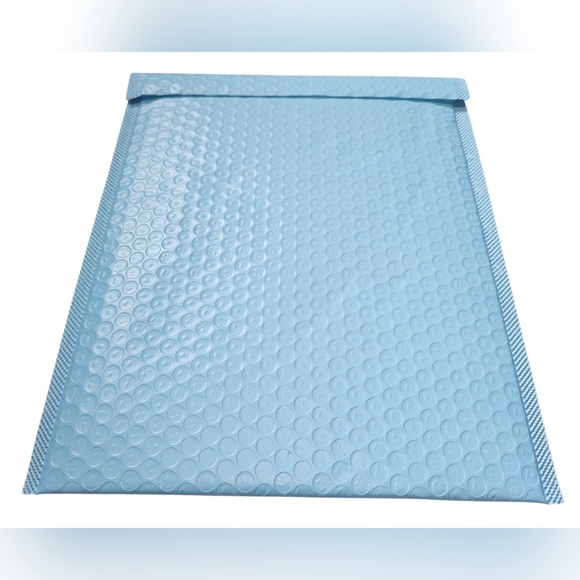 Light Blue Heavy Duty Poly Bubble Mailers, 20 Count 9" x 12" Waterproof - Picture 2 of 2
